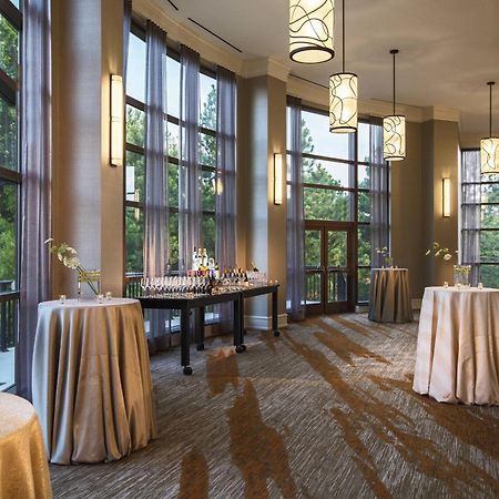 Renaissance Raleigh North Hills Hotel Buitenkant foto