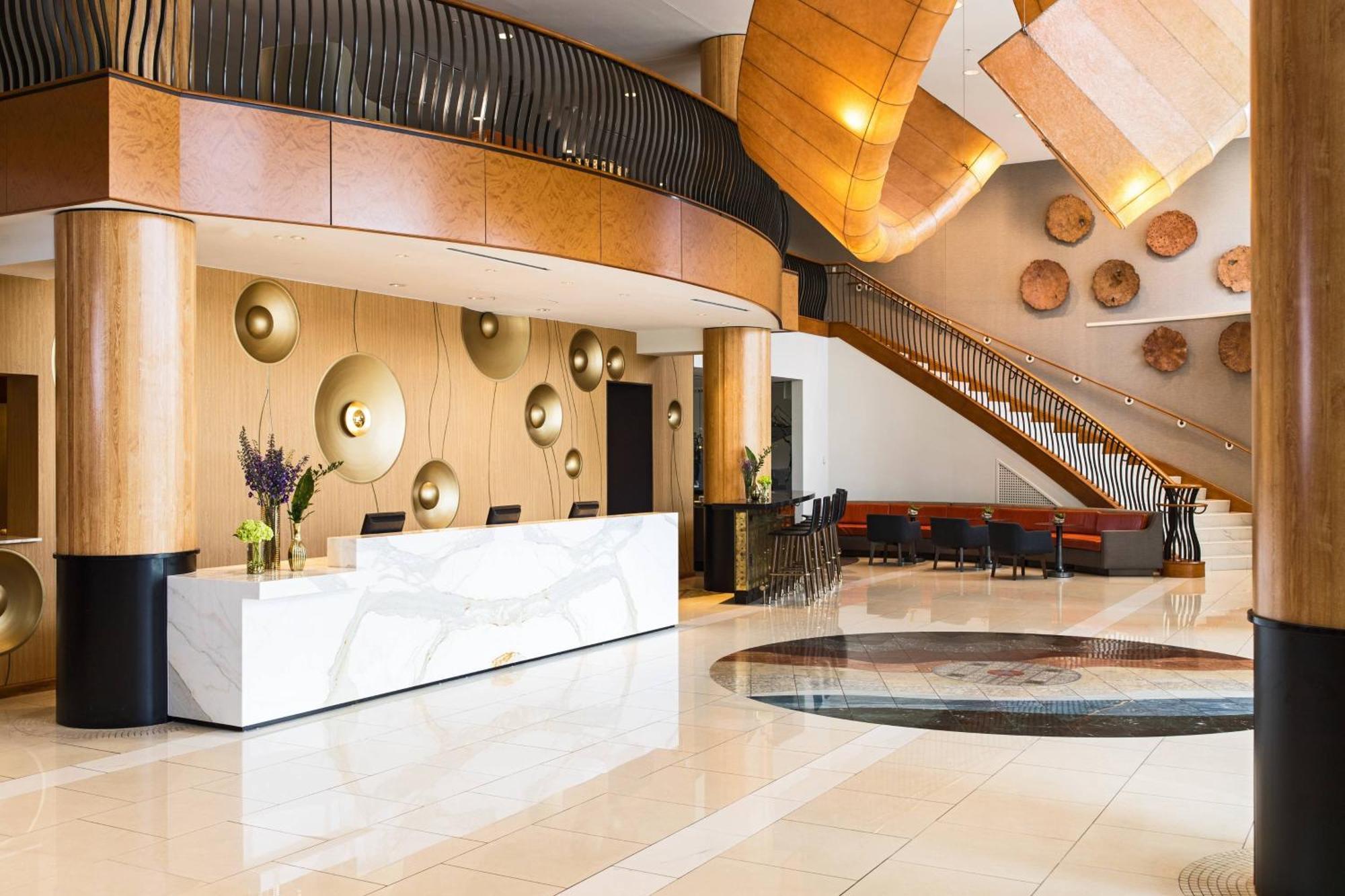 Renaissance Raleigh North Hills Hotel Buitenkant foto